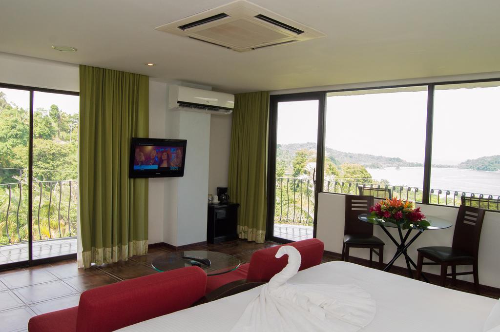 La Mansion Inn Manuel Antonio Exterior photo