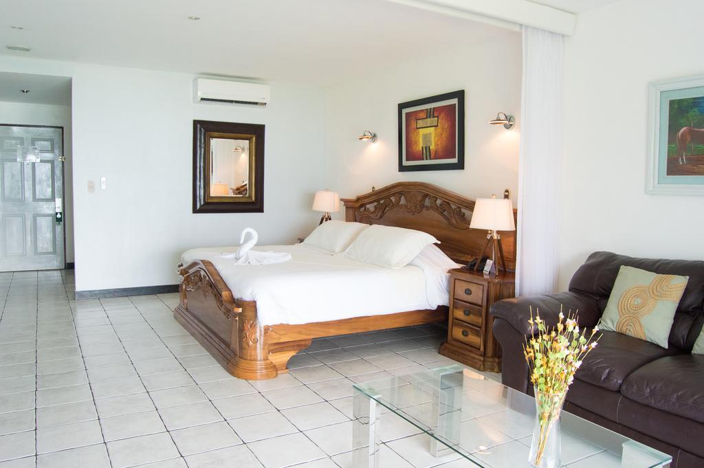 La Mansion Inn Manuel Antonio Exterior photo