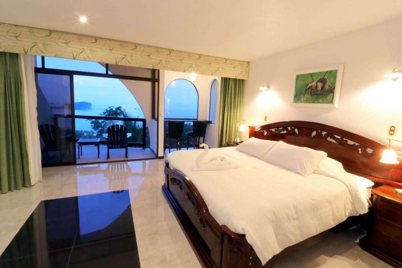 La Mansion Inn Manuel Antonio Exterior photo